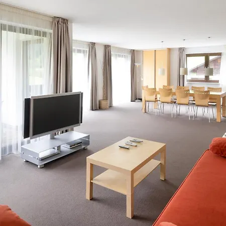 Bohemia Apartment *